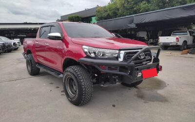 2016 TOYOTA HILUX 2.8G DOUBLE CAB RED