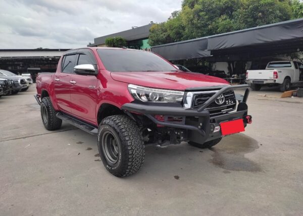2016 TOYOTA HILUX 2.8G DOUBLE CAB RED