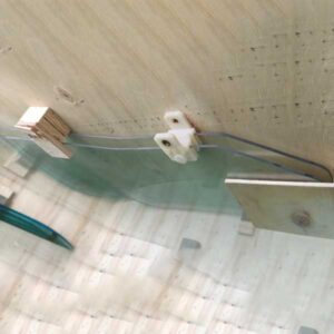 Left Door Glass (Nj17)